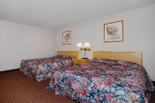 Oak Hill Inn And Suites Tahlequah Oda fotoğraf