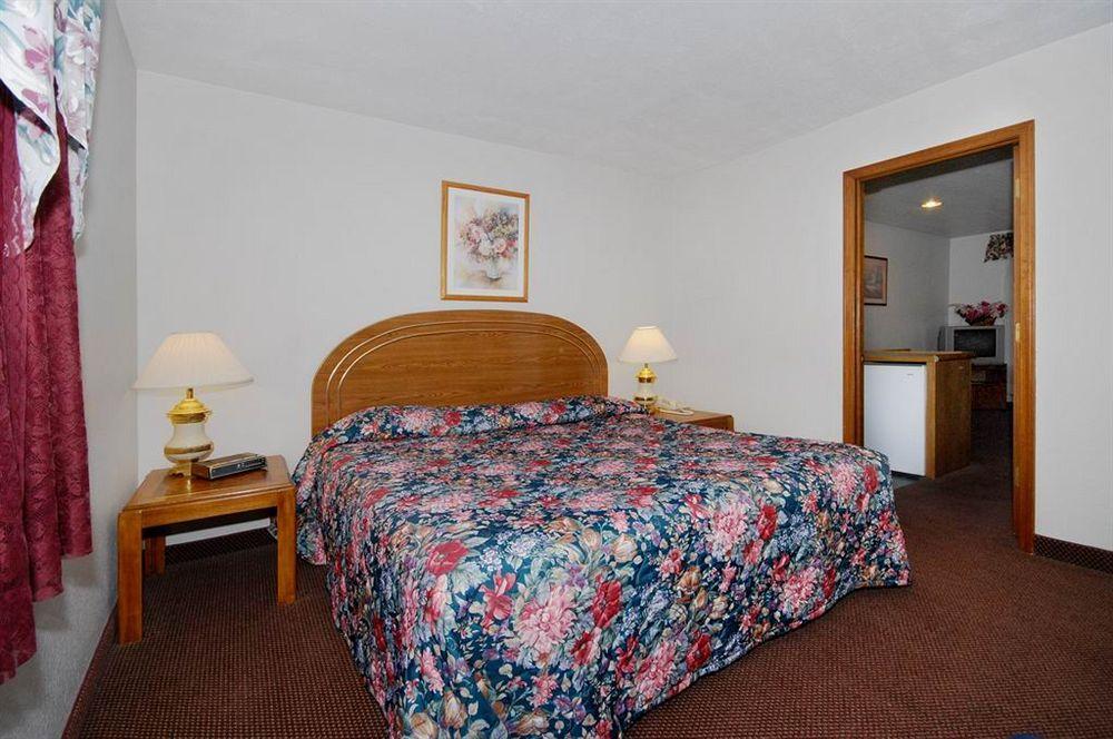 Oak Hill Inn And Suites Tahlequah Dış mekan fotoğraf