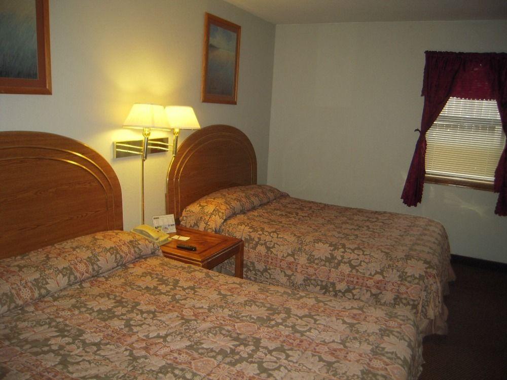 Oak Hill Inn And Suites Tahlequah Dış mekan fotoğraf